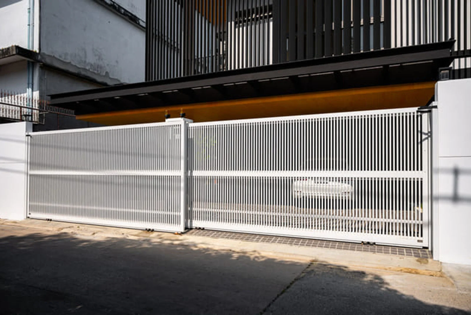 ประตูรั้วอลูมิเนียม Alufence หน้าบ้าน