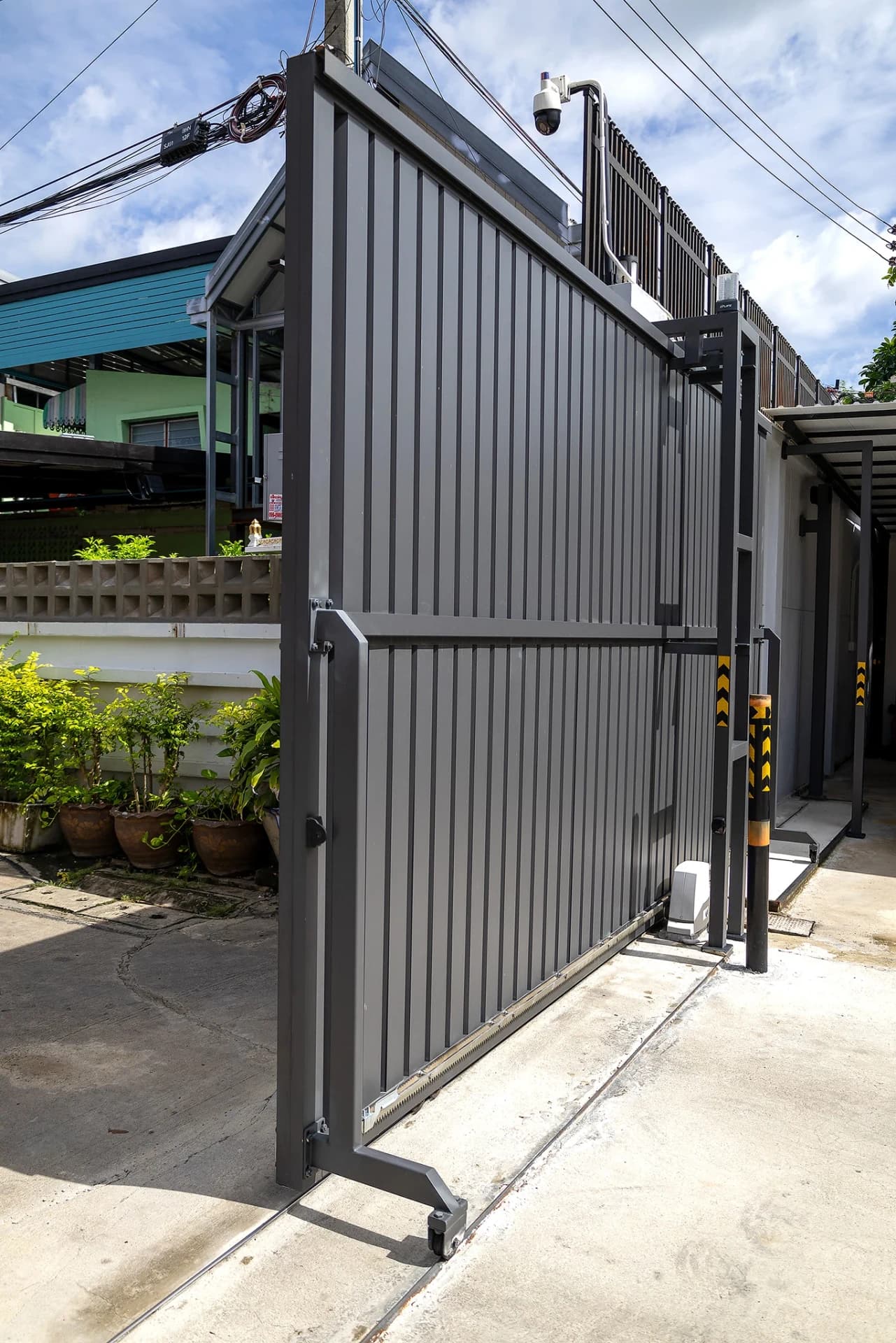 ตัวอย่างประตูรั้วอลูมิเนียม Z-Gate — 8